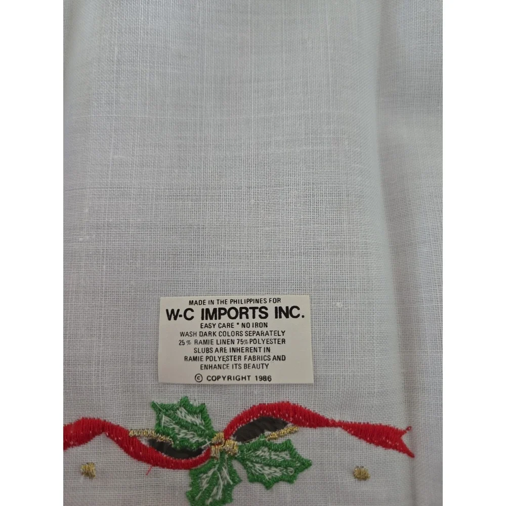 Vintage 1986 Embroidered Fingertip Tea Towel With Ribbon Christmas Holly‎ NWT